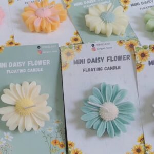 Handcrafted ,Luxury and Aromatic Soy Wax Daisy Flower Floating Candle for Décor & Gifting by Anveera
